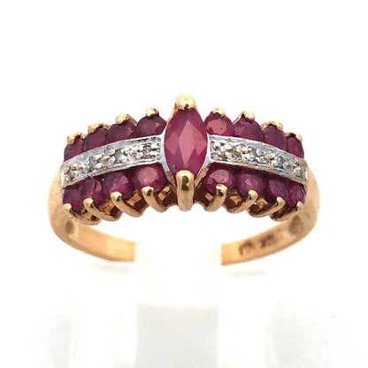 Vintage 10K Yellow Gold Ruby Diamond Engagement Anniversary Cocktail Ring