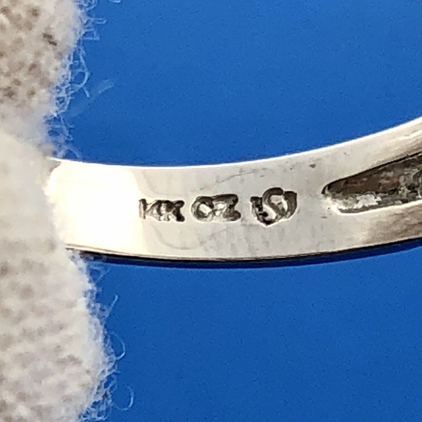 Sparkling 14K White Gold Princess Cut Cubic Zirconia Statement Engagement Ring