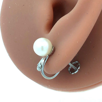 Estate 14K White Gold Round White Pearl Diamond Accent Screw Clip-on Earrings