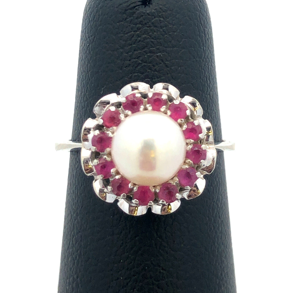 Gorgeous 14k White Gold Floral Round Cut Ruby Halo Pearl Ring SIze 4.25