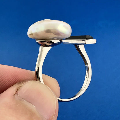 Retro Modernist 925 Sterling Silver Freshwater Pearl Hematite Adjustable Ring