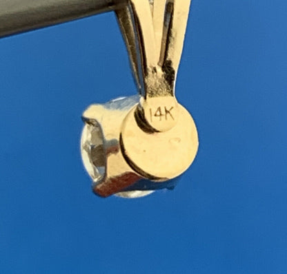 Gorgeous 14k Yellow Gold Round Cut White Diamond Solitaire Pendant