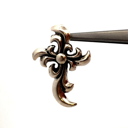 925 Sterling Silver Gothic Swirl Cross Pendant