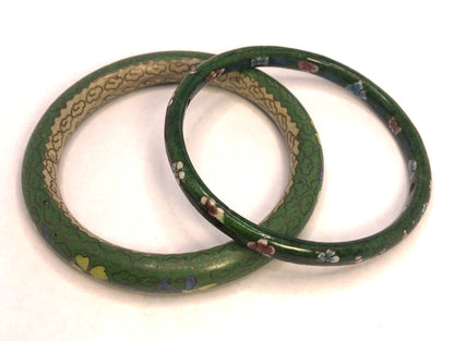 Vintage Cloisonne Green Enamel Floral Bangle Stackable Bracelet Set