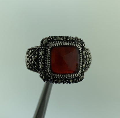 Designer 925 Sterling Silver Red Carnelian Marcasite Square Dome Ring
