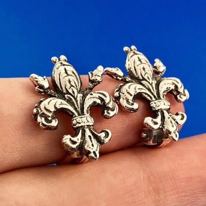 Antique 800 Fine Silver Detailed Artisan Fleur De Lis Clip On Stud Earrings