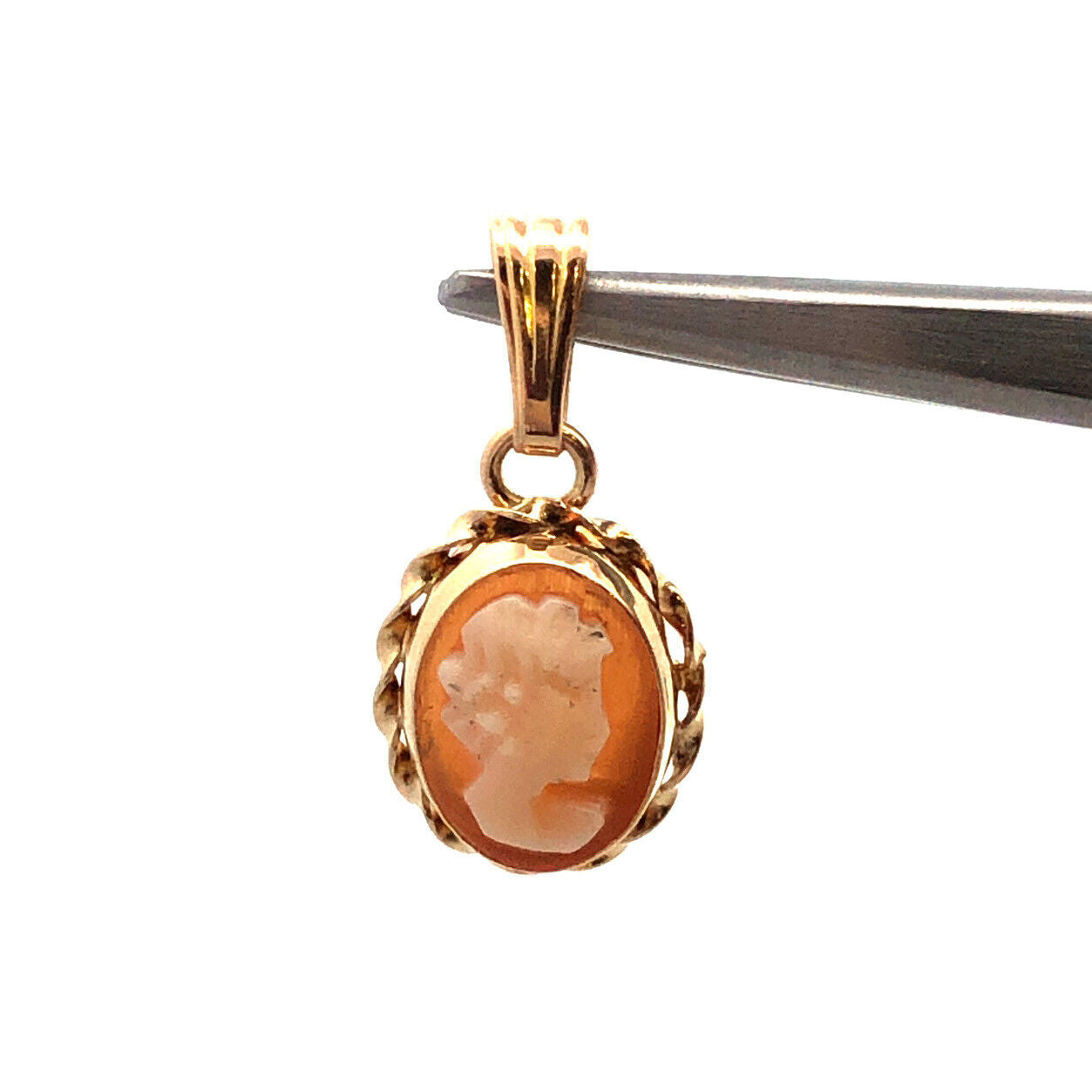 Vintage 14K Yellow Gold Oval Cameo Bust Petite Pendant