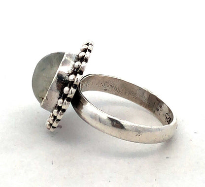 Vintage 925 Sterling Silver Round Cabochon Moonstone Solitaire Ring