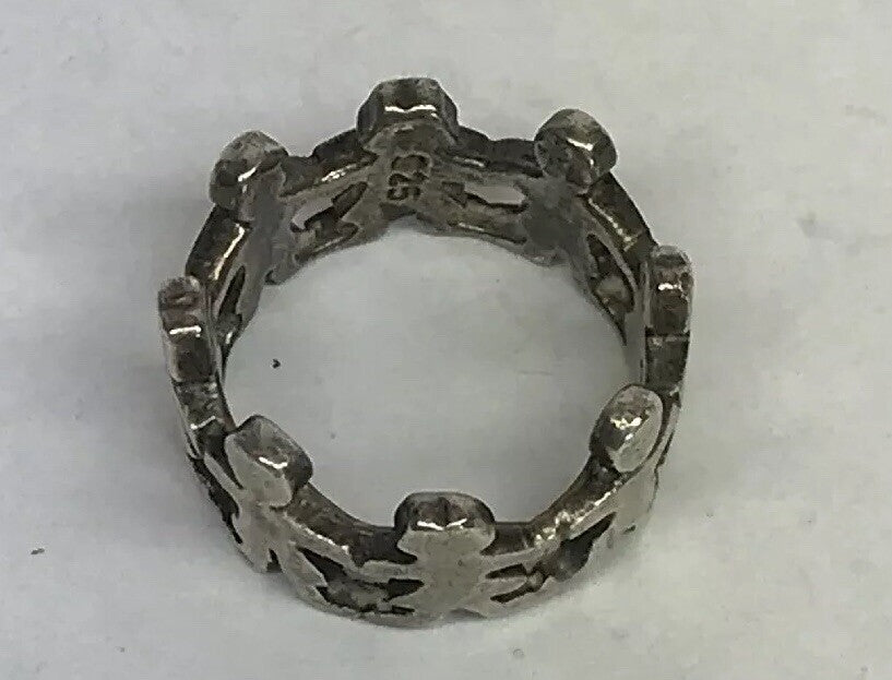 Vintage Sterling Silver 925 Children Cut Out Circle Mother's Day Band Ring S190