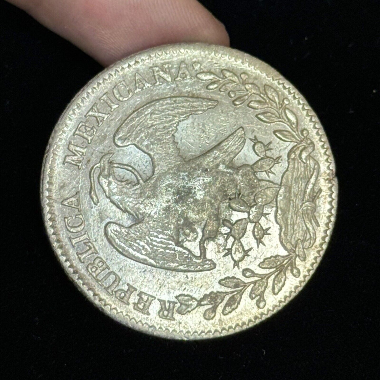 1835 Ga Guadalajara Mexico 8 Reales .903 Silver F.S. Cap & Rays Libertad Coin