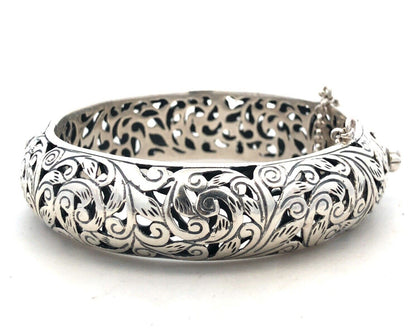 Silpada 925 Sterling Silver Vine Leaves Open Work Round Hinged Bangle Bracelet