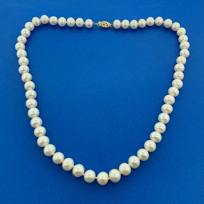 Vintage 14K Yellow Gold 7.25 mm Hand Knotted Pearl Necklace