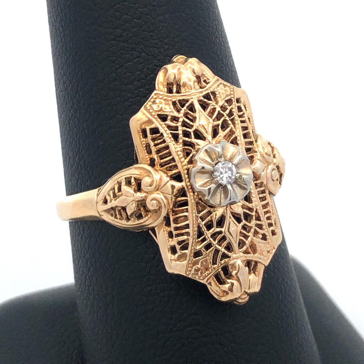 Vintage 10K Yellow Gold Diamond Floral Filigree Statement Finger Ring