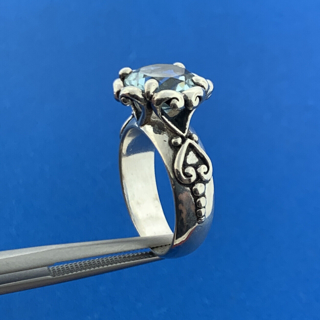 Designer 925 Sterling Silver Round Blue Topaz Heart Scroll Bead Work Ring