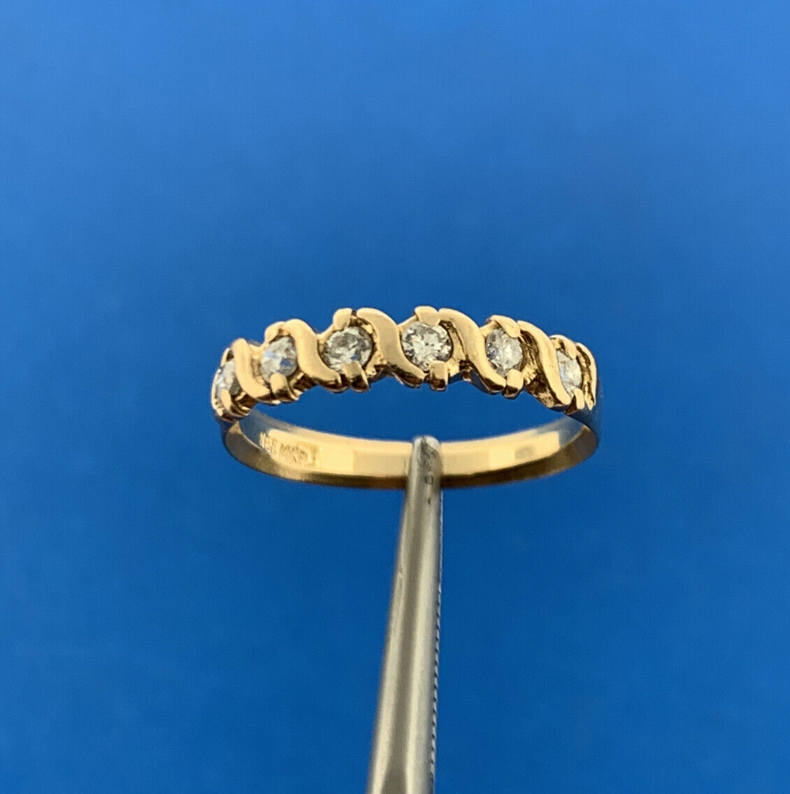 Designer 14k Yellow Gold Round Cut White Diamond Prong Band Ring Size 5.75