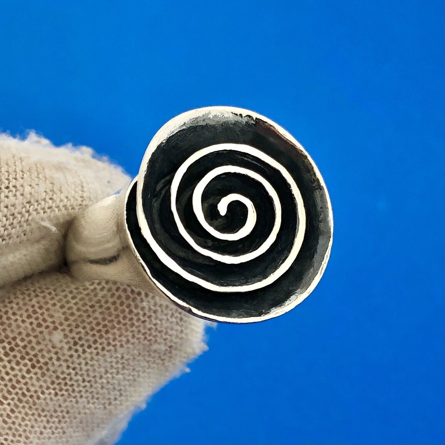 Modernist Designer 925 Sterling Silver Infinity Swirl Crop Circle Statement Ring