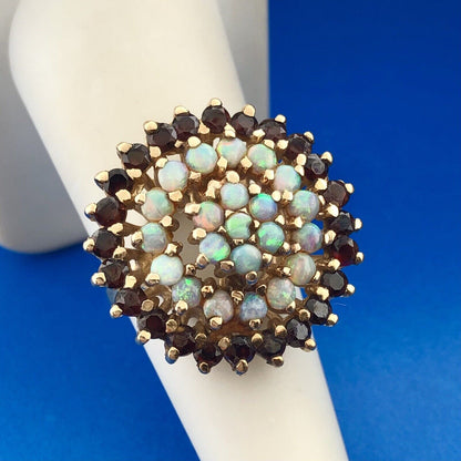 Lovely 14k Yellow Gold White Opal Garnet Floral Circle Cluster Dome Ring Size 7