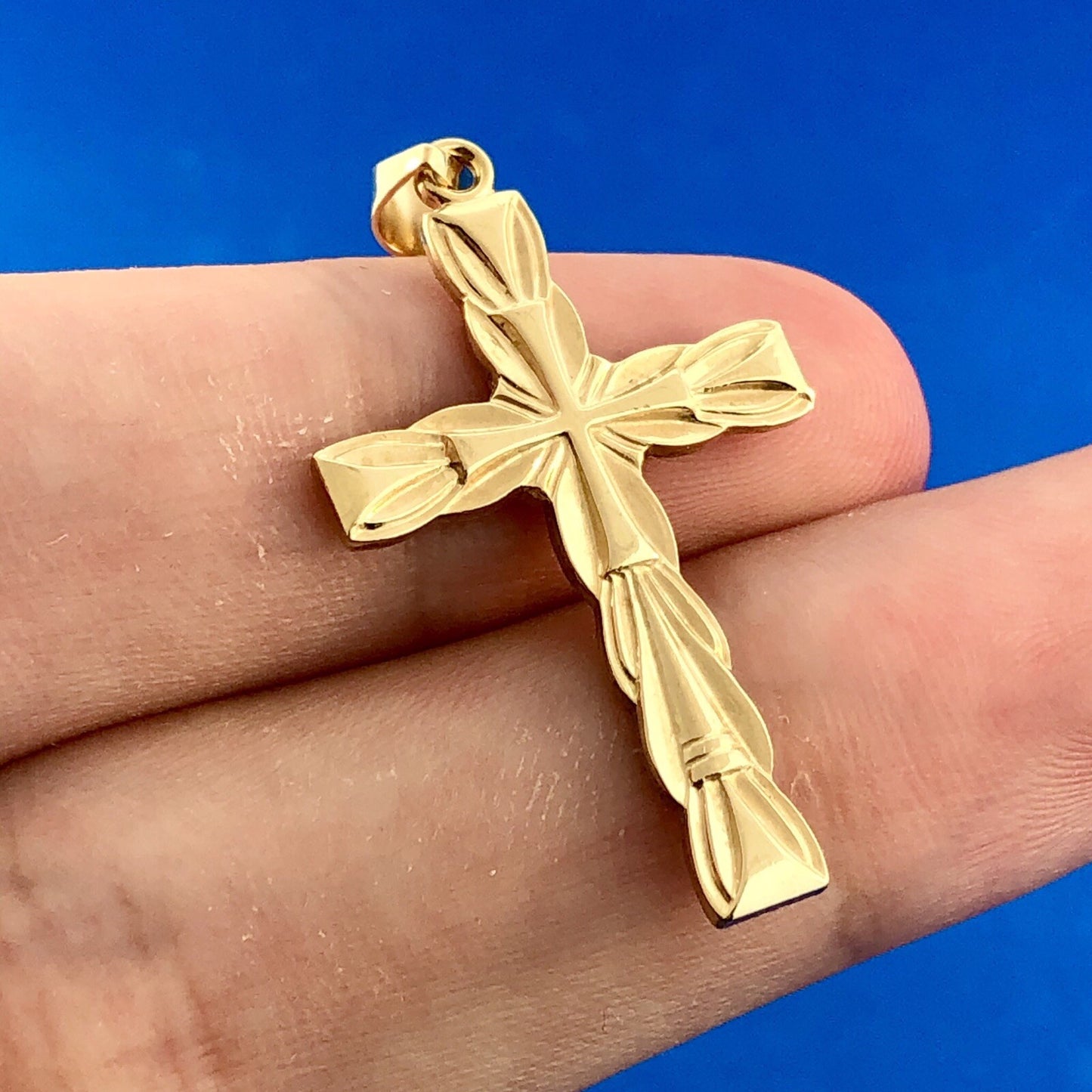 14K Yellow Gold Polished Textured Cross Religious Communion Statement Pendant