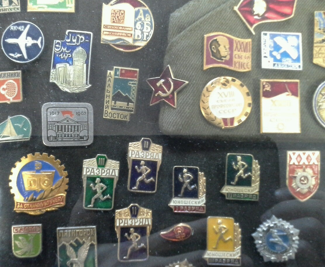 VINTAGE SOVIET UNION USSR RUSSIAN PIN COLLECTION WITH RUSSIAN MILITARY CAP