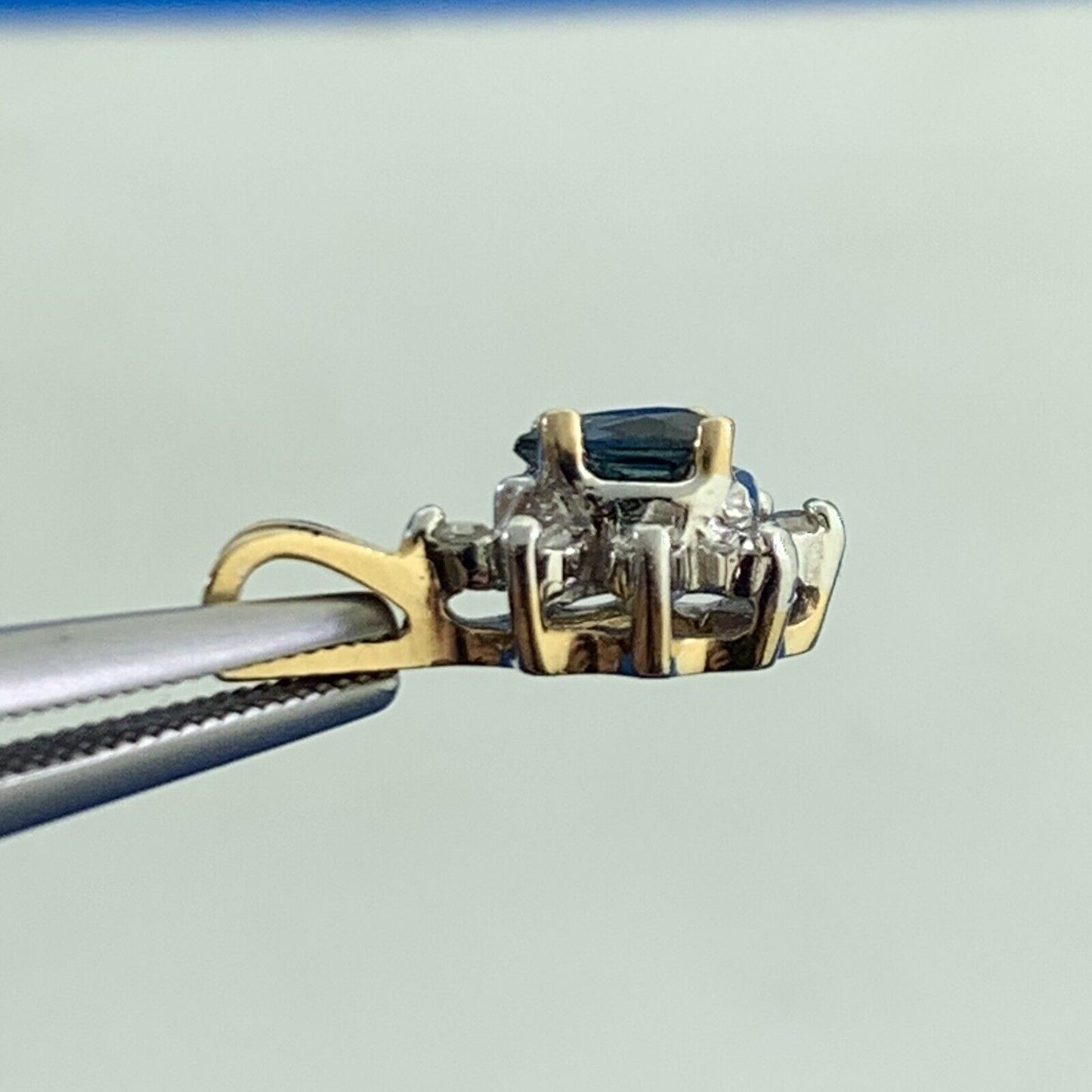 Vintage 14K Yellow Gold Pear Cut Blue Sapphire Diamond Halo Teardrop Pendant