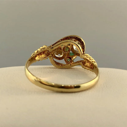 Vintage 18K Yellow Gold Cubic Zirconia Emerald Anniversary Modernist Bypass Ring