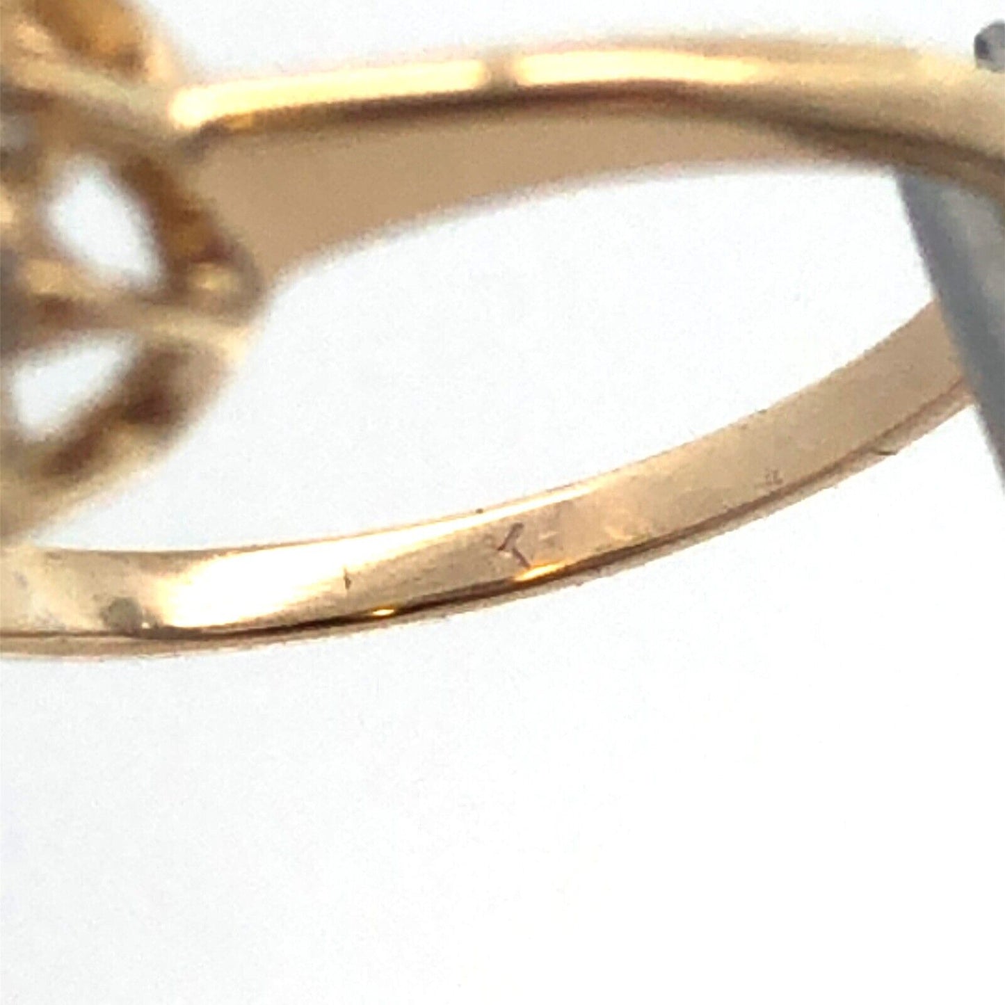 Estate 14K Yellow Gold London Blue Topaz Diamond Halo Cocktail Anniversary Ring