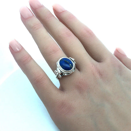 Vintage 925 Sterling Silver Oval Blue Lapis Lazuli Clover Textured Dome Ring
