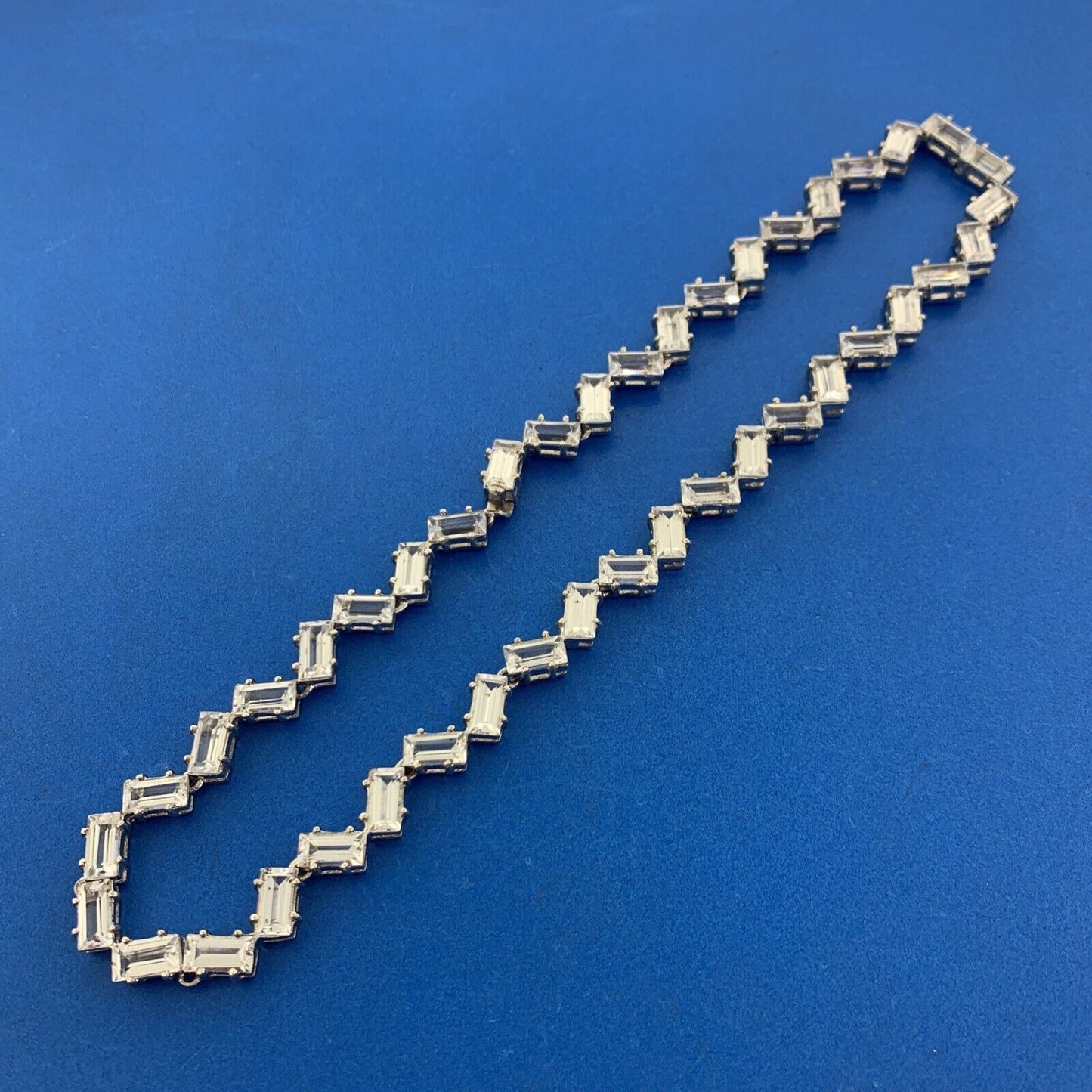 Glamorous 925 Sterling Silver Emerald Cut White Amethyst Choker Necklace