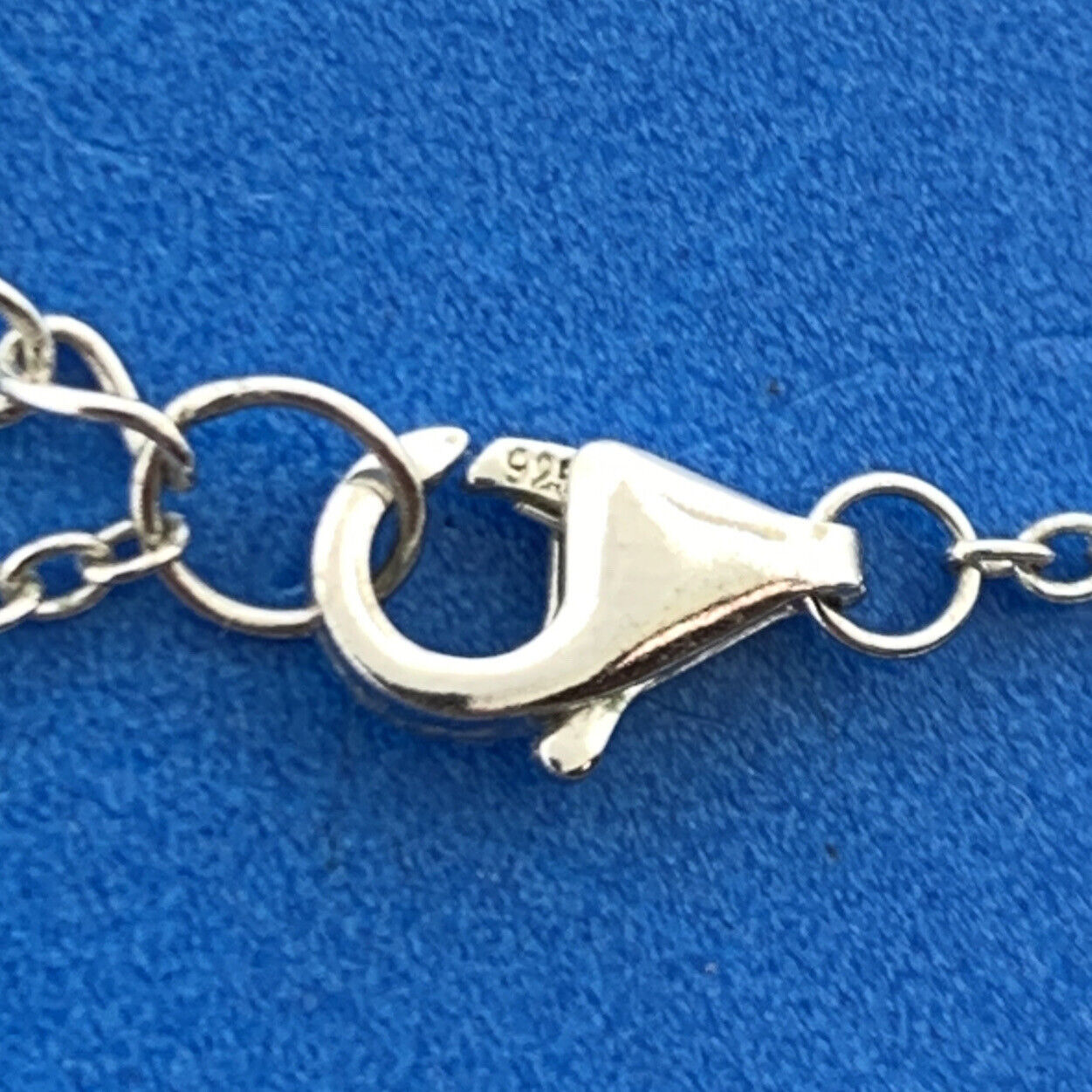 Stunning Sterling Silver 925 Round Cut Sparkling CZ Infinity 17" Chain Necklace