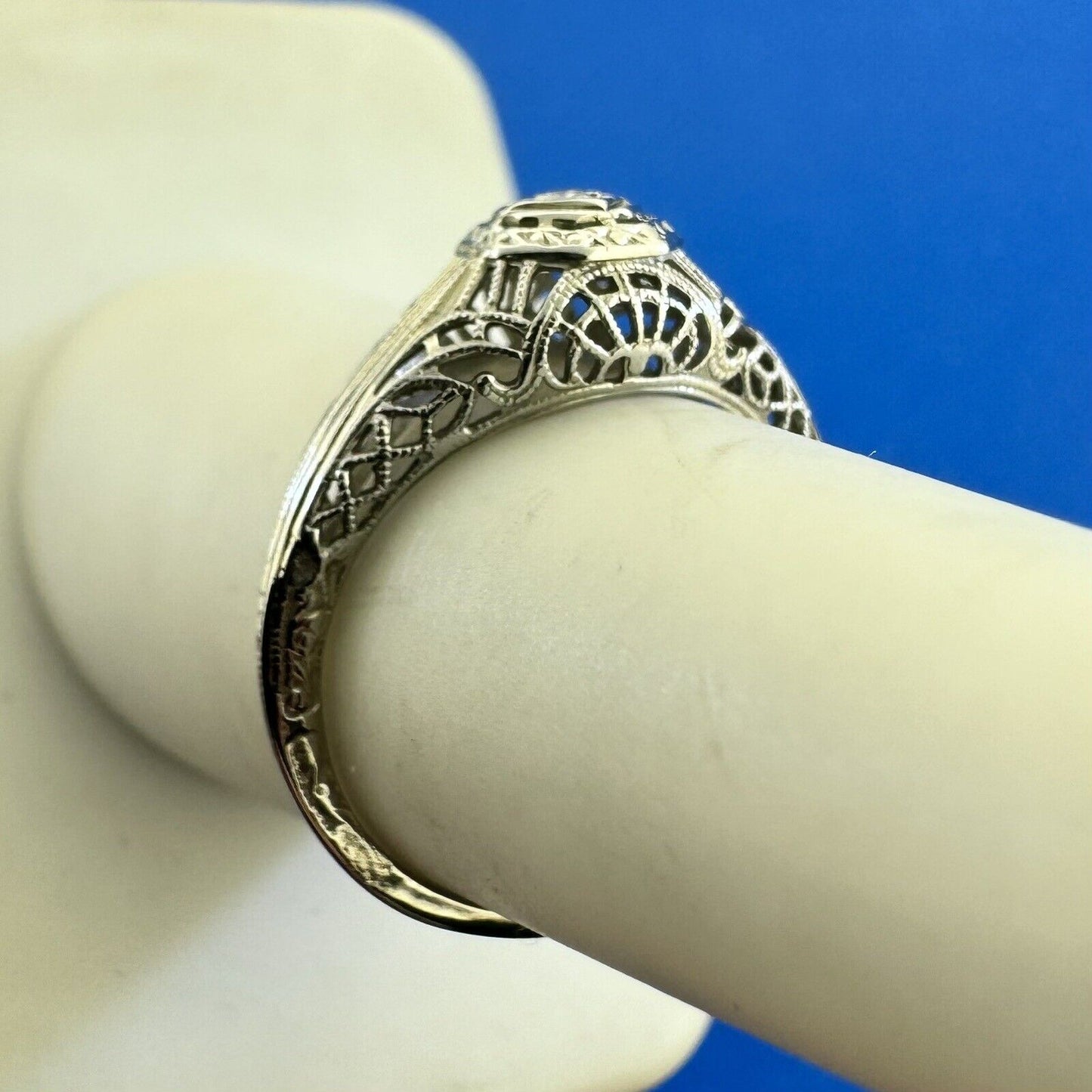 Vintage Designer Art Deco 18K White Gold Diamond Filigree Engagement Ring