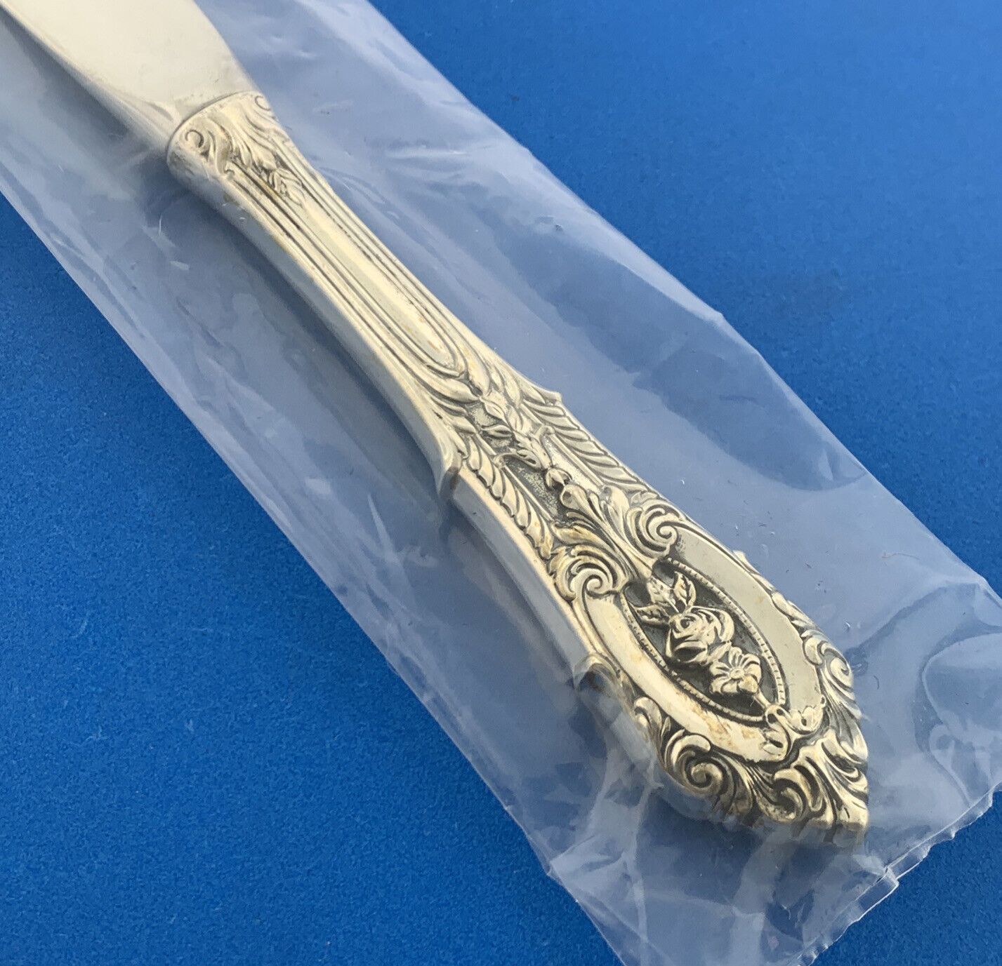 Designer Wallace Sterling Silver 925 Rose Point Pattern Dinner Knife Flatware