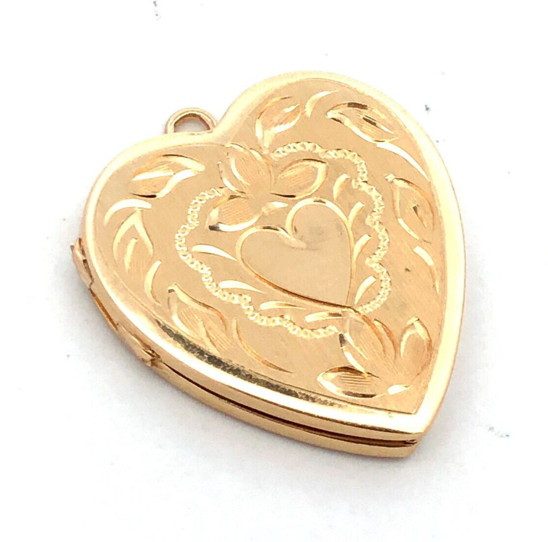 Designer HFB 14K Yellow Gold Engraved Heart Love Picture Locket Pendant