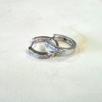 14k White Gold ZEI Diamond Hoop Earrings