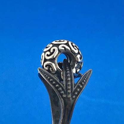 Authentic PANDORA Moments 925 Sterling Silver Feeling Groovy Swirl Charm 790400