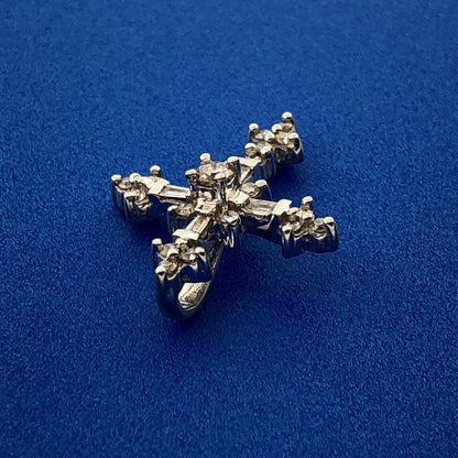 14K White Gold Diamond Encrusted Cross Easter Communion Bible Religious Pendant