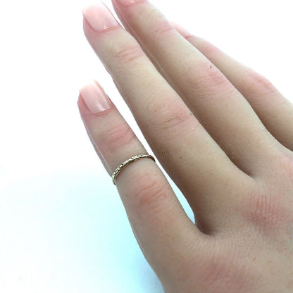 Vintage G 10K Yellow Gold Etched Engraved Textured Childs Band Ring