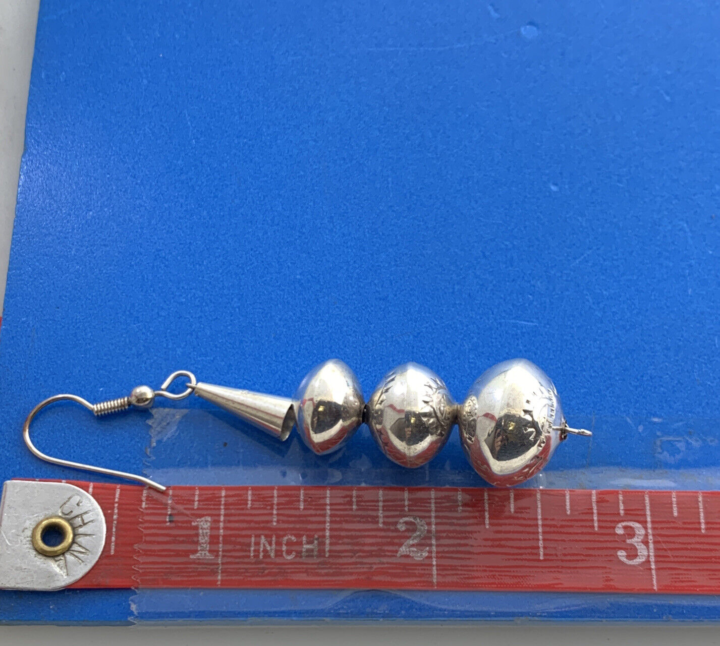 Old Pawn Storyteller 925 Sterling Silver Graduated 3 Bead Drop Dangle Earrings