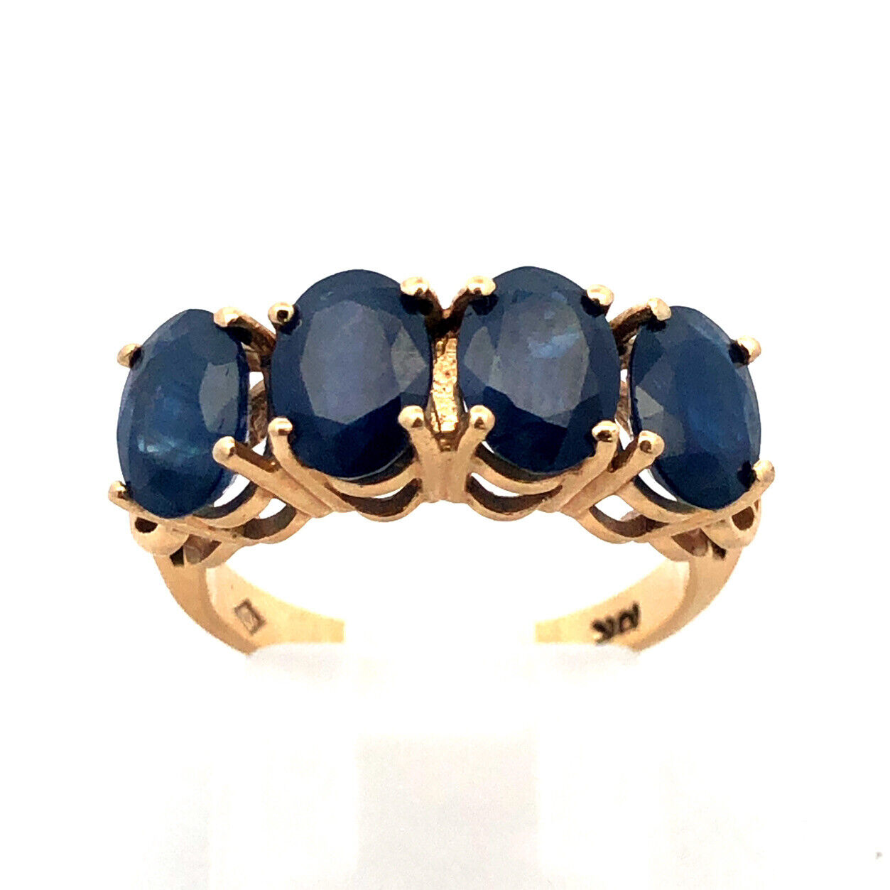 10k Yellow Gold 4 Carat Sapphire Ring