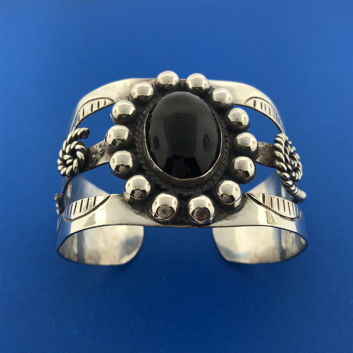 Estate Mexico 925 Sterling Silver Oval Black Onyx Concho Statement Cuff Bracelet
