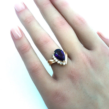 Gorgeous Modern 14k Yellow Gold Pear Cut Amethyst Diamond Accent Ring Size 5.75