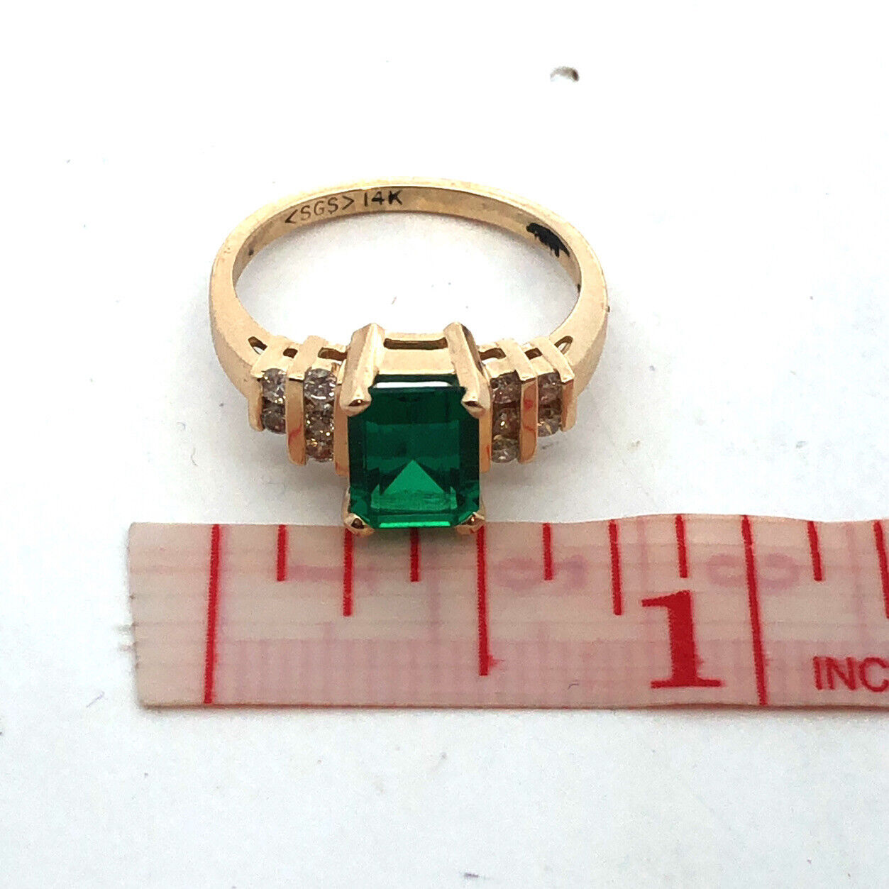 Designer SGS 14K Yellow Gold Emerald Cut Emerald Round Diamond Anniversary Ring