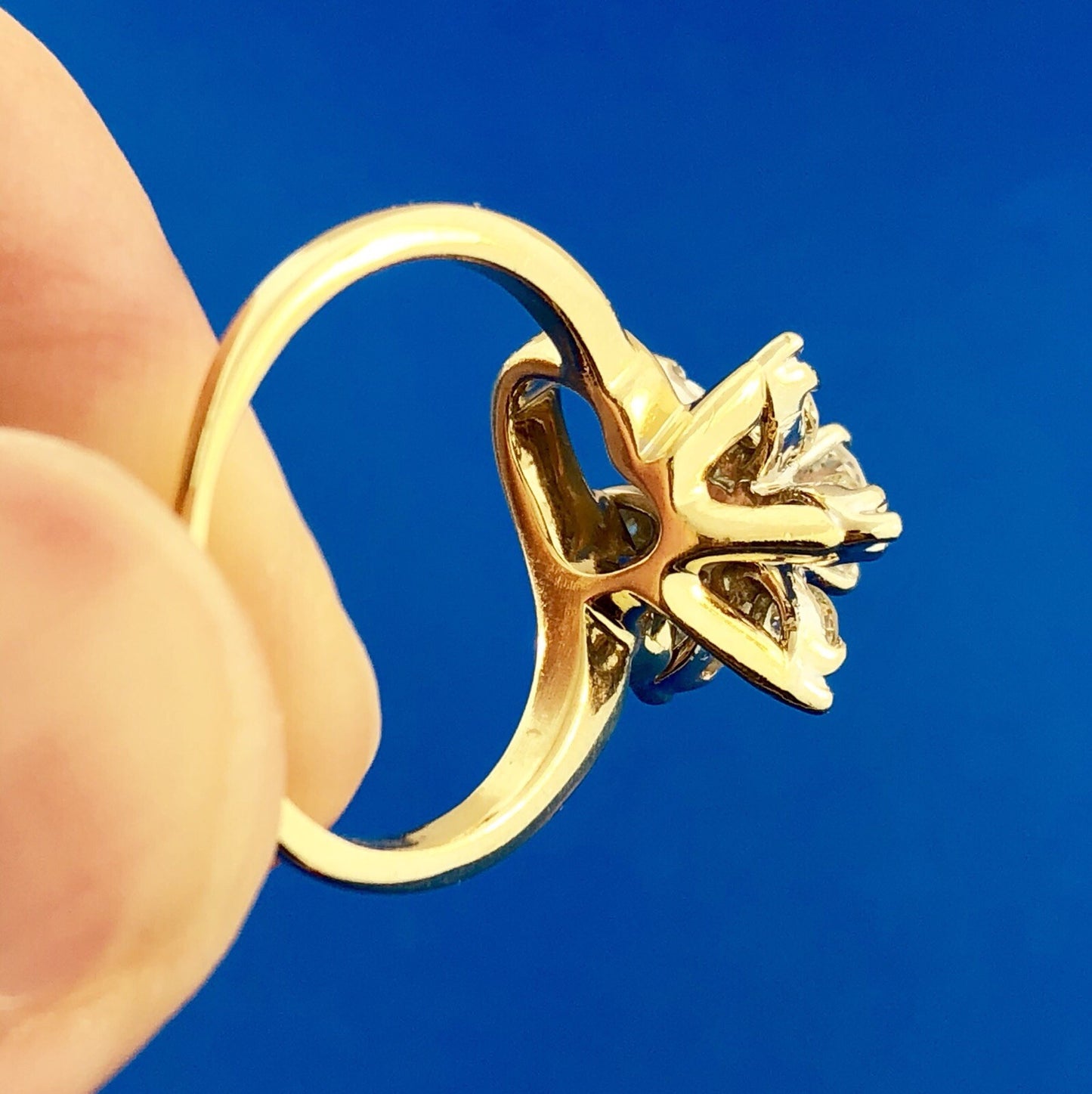 Vintage 14K Yellow Gold Diamond Flower Cluster Engagement Cocktail Ring