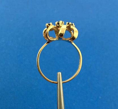 Vintage 14K Yellow Gold London Blue Topaz Starburst December Anniversary Ring