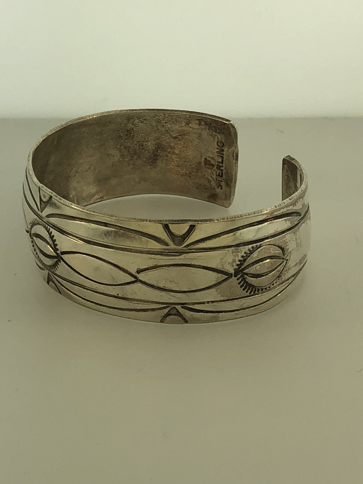 Vintage Navajo Fannie Platero 925 Sterling Silver Concho Style Cuff Bracelet