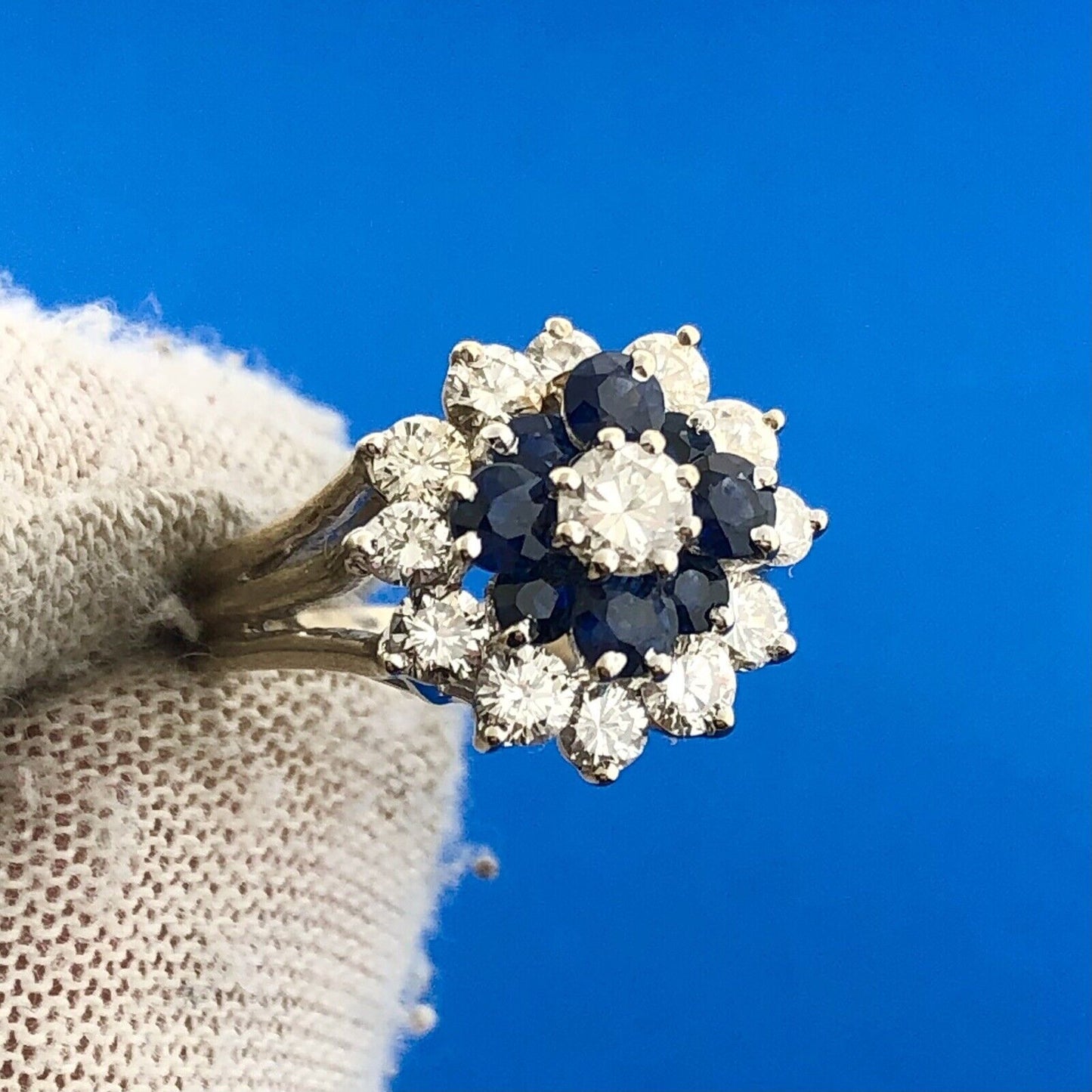 Gorgeous 14k White Gold Round Diamond Sapphire Towering Cluster Ring Size 2.75