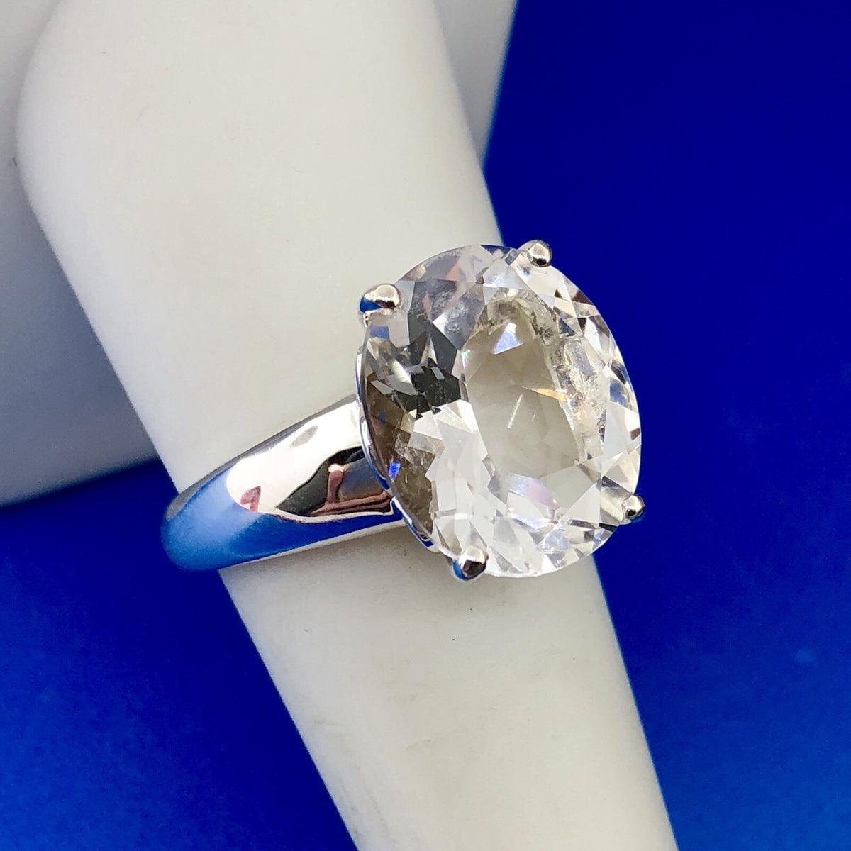 Estate Stunning 925 Sterling Silver Oval Cubic Zirconia Solitaire Statement Ring