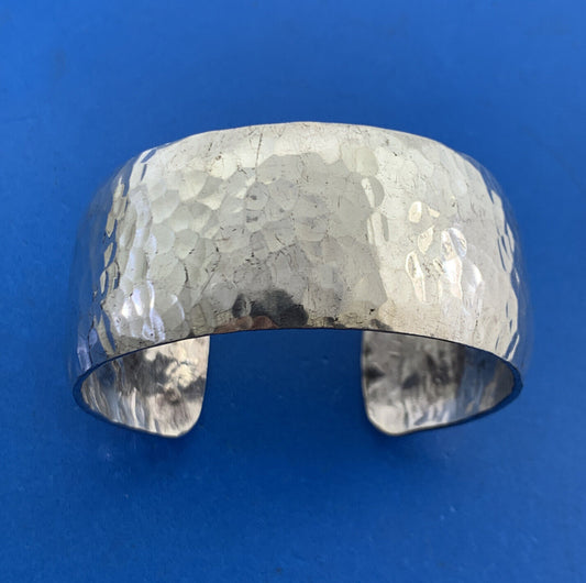 Gusterman Silversmiths Santa Fe 925 Sterling Silver Hammered Cuff Bracelet