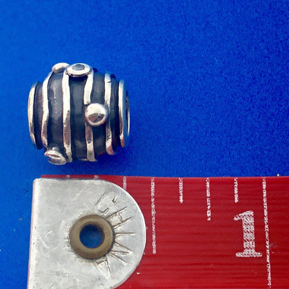 Designer 925 Sterling Silver Cubic Zirconia Bee Hive Slide Bracelet Barrel Charm