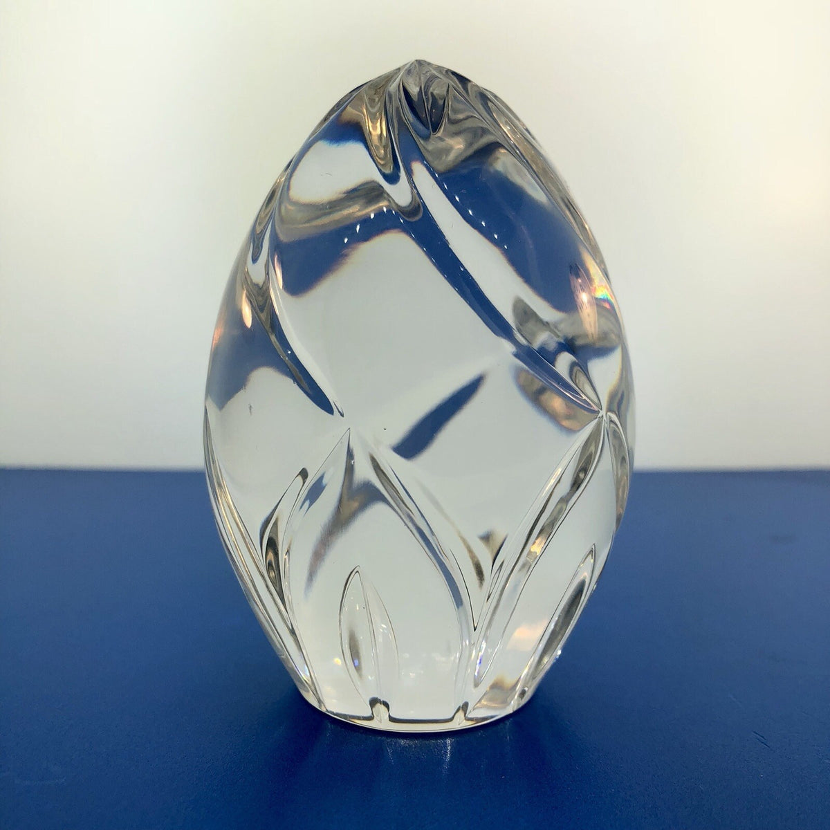 Sullivans Handcrafted Poland 24% PbO Crystal Annual Egg Figurine Paperweight