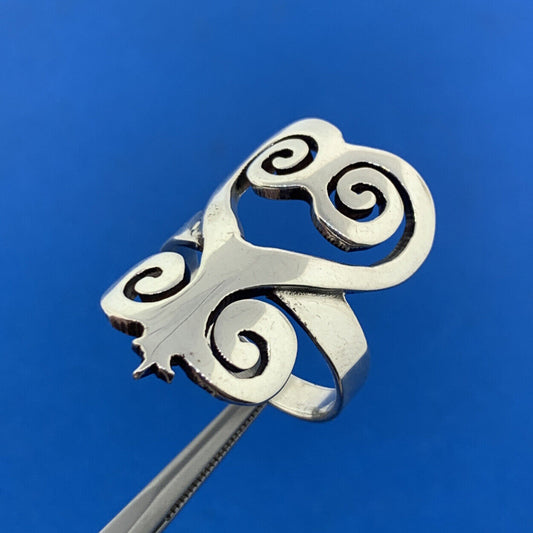 Vintage Abstract Modernist Artisan 925 Sterling Silver Heart Statement Ring